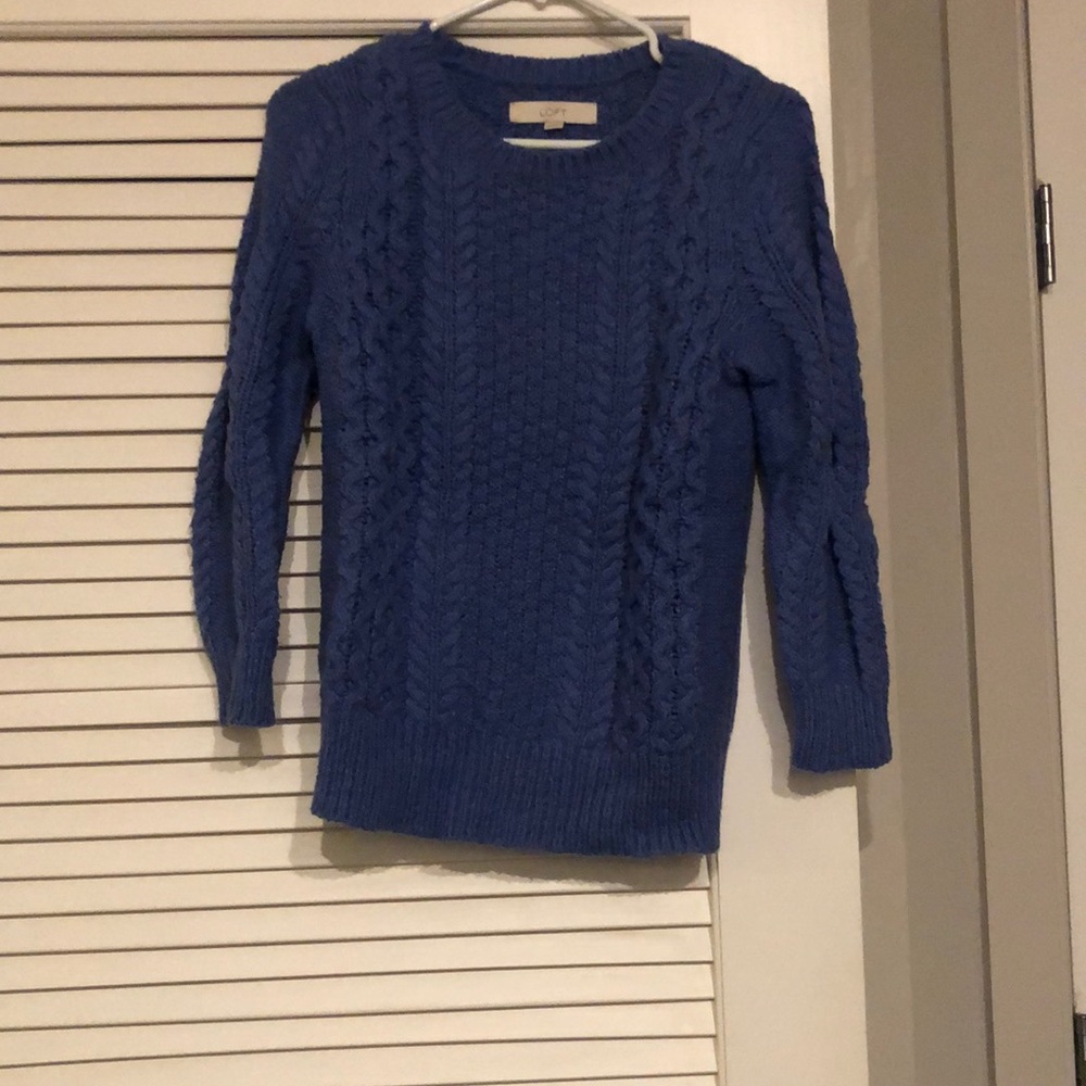 Women’s Loft sweater!
